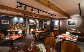 The White Hart At Lydgate